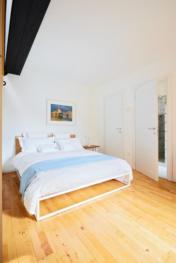 Italian Design Small Attic Bologna Exterior photo