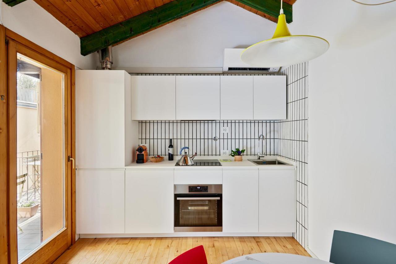 Italian Design Small Attic Bologna Exterior photo