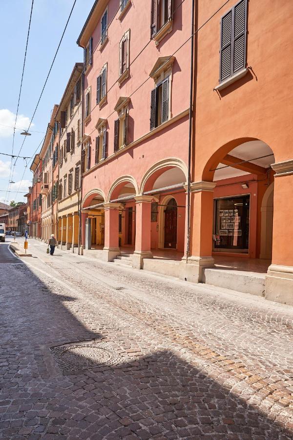 Italian Design Small Attic Bologna Exterior photo